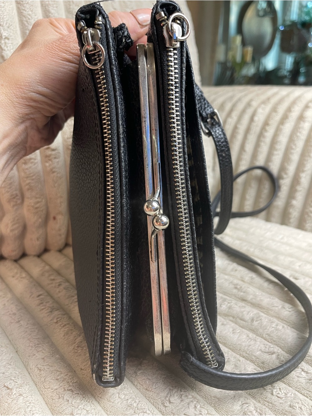 Nine West Black Pebbled Crossbody Bag Silver Logo Plaque Purse - Picture 3 of 6